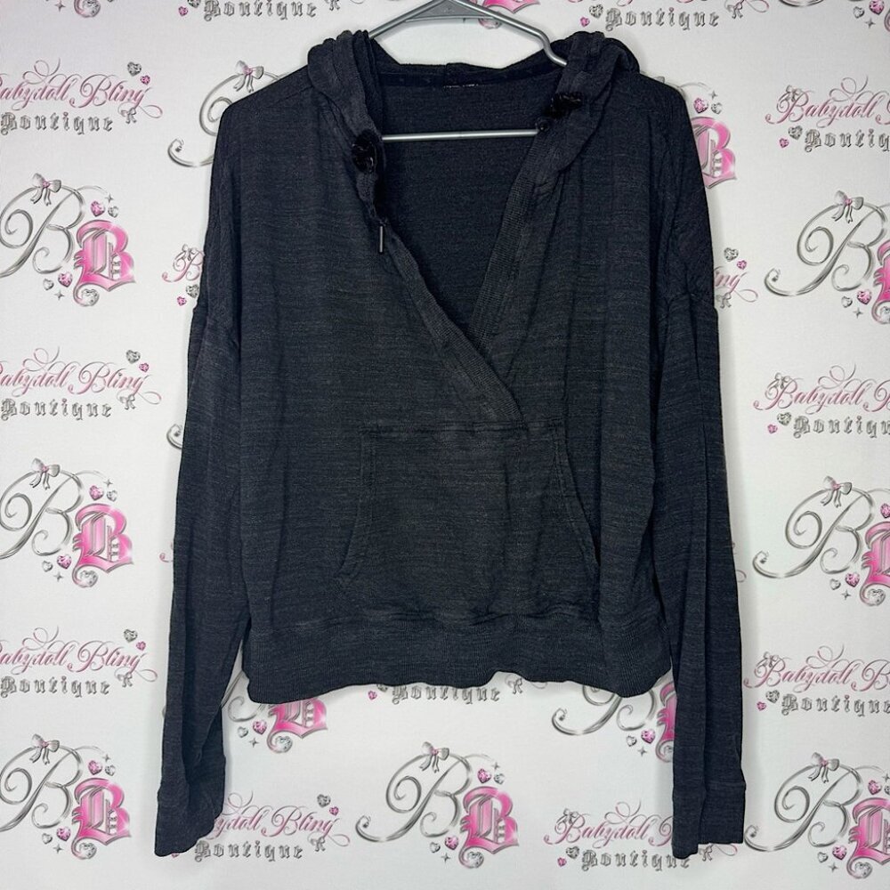 Diadora sweater kangaroo pounce v neck oversized grey black comfy pull over